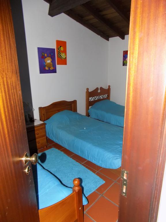 Casa Da Felicidade Pataias Værelse billede